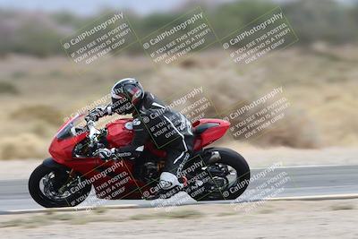 media/May-05-2025-Moto Forza (Mon) [[3c1838c5e5]]/2-B Group/Session 3 (Panning Test Turn 14 Inside)/